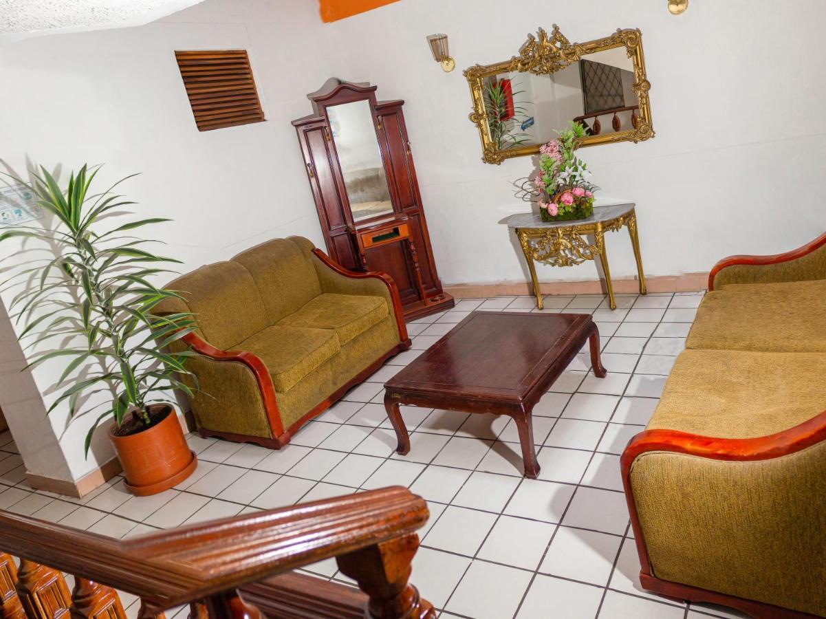 Hotel Cisne Cuenca Esterno foto